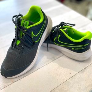 *3 FOR $40❗️Nike Star Runner 2 Big Kid's Running Shoes